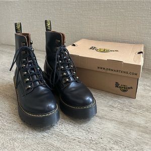 Leona Platform Doc Martens size 7
